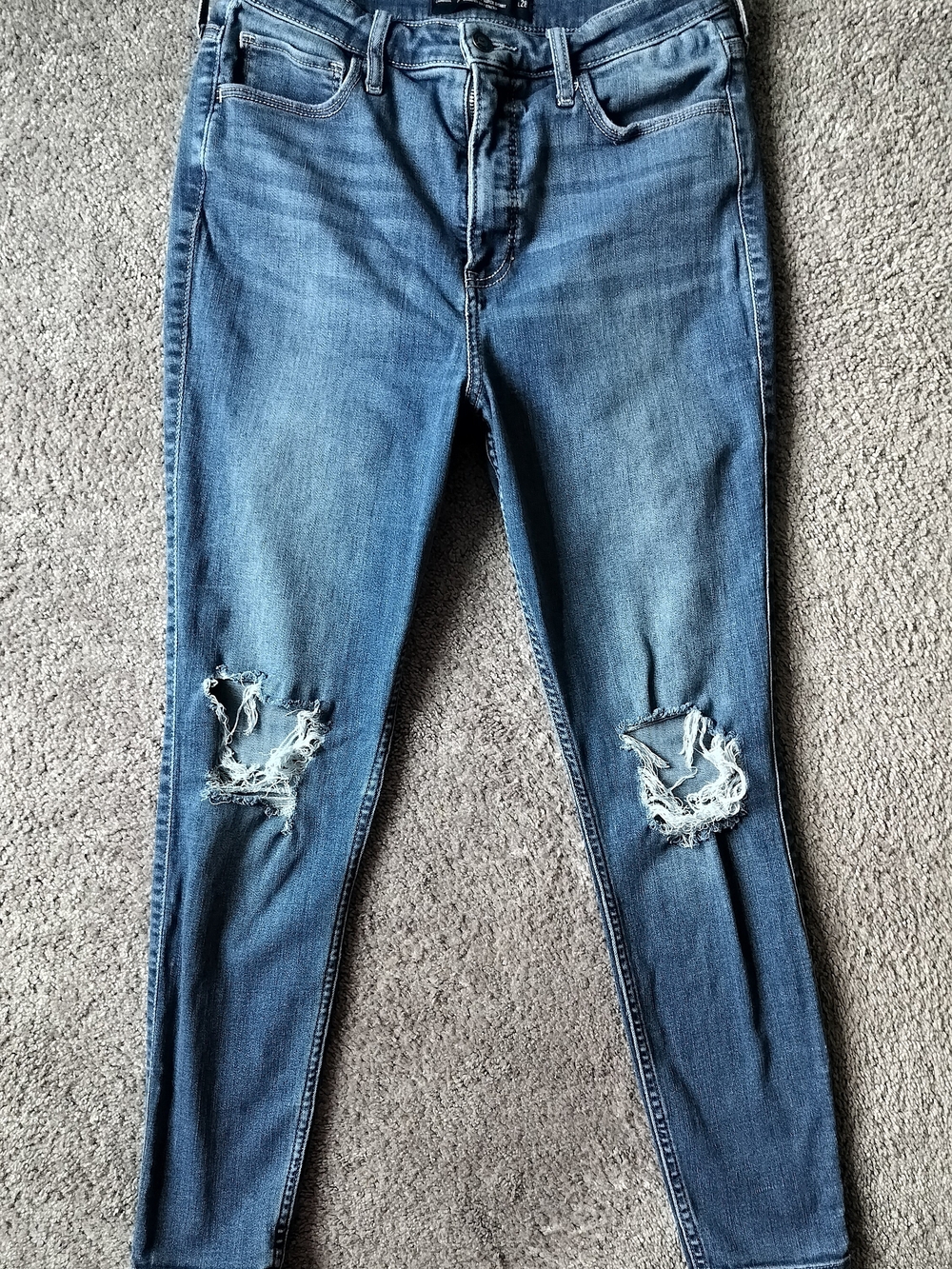 Hollister Women's 11R W30 High Rise Super Skinny Distressed Jeans